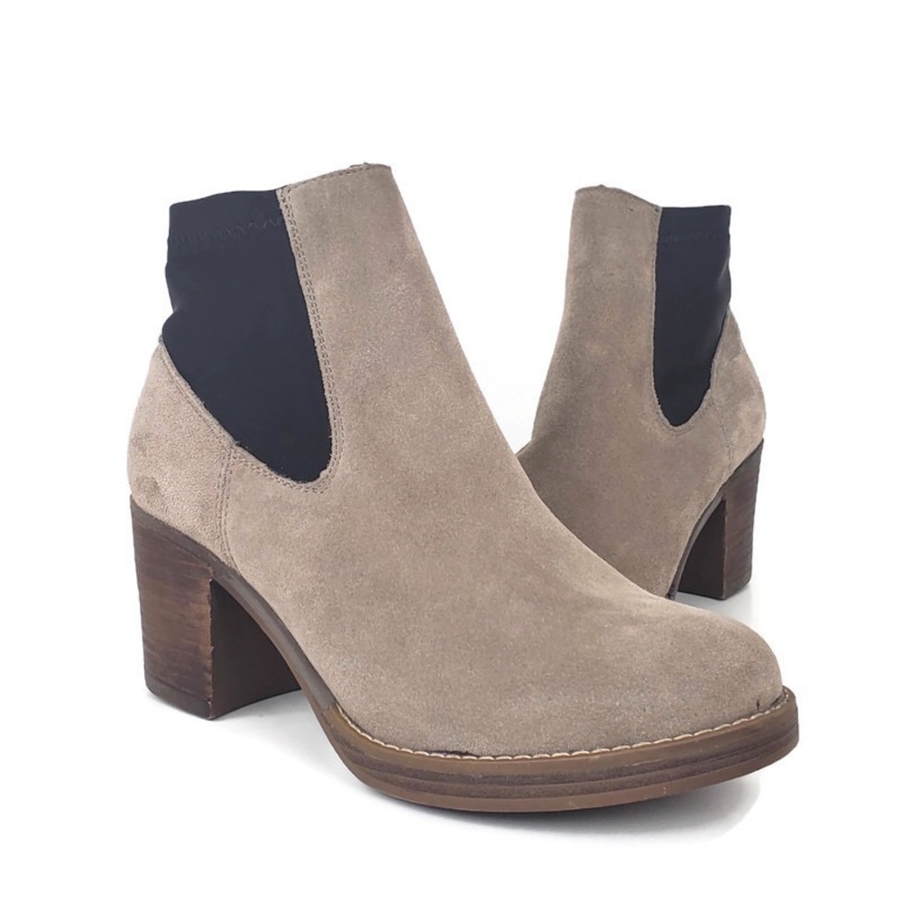 Anthro MTNG Originals Suede Chunky Heel Booties